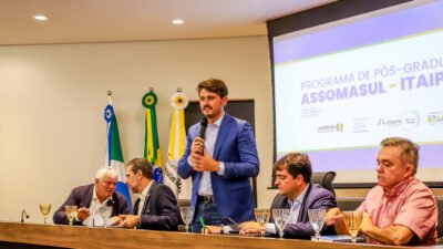 Primeiros 150 alunos do Programa Assomasul Itaipu 4.0 celebram formatura após concluírem a capacitação