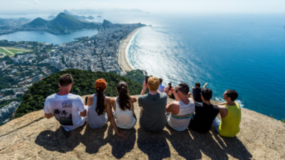 CNC prevê recorde histórico de R$ 218 bilhões para o turismo na alta temporada