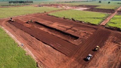 Investimento de R$ 1 bilhão: obras de nova unidade de processamento de soja avançam em Naviraí